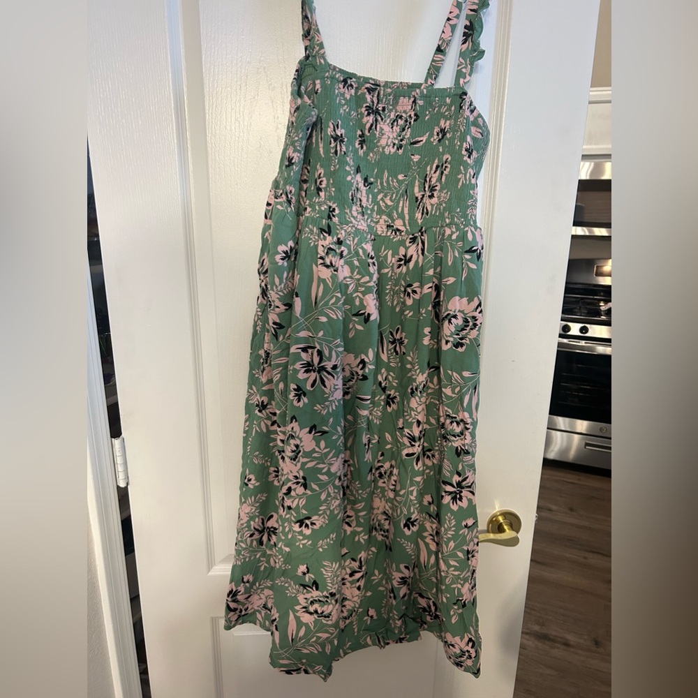 Dress with pockets